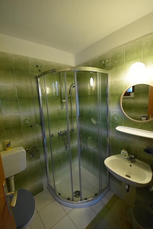 Guest House Znidar Bohinj Esterno foto